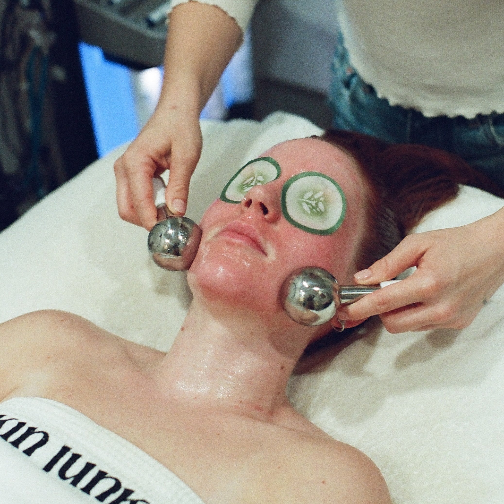 3 Simple Ways to Cool Off Your Skin This Summer