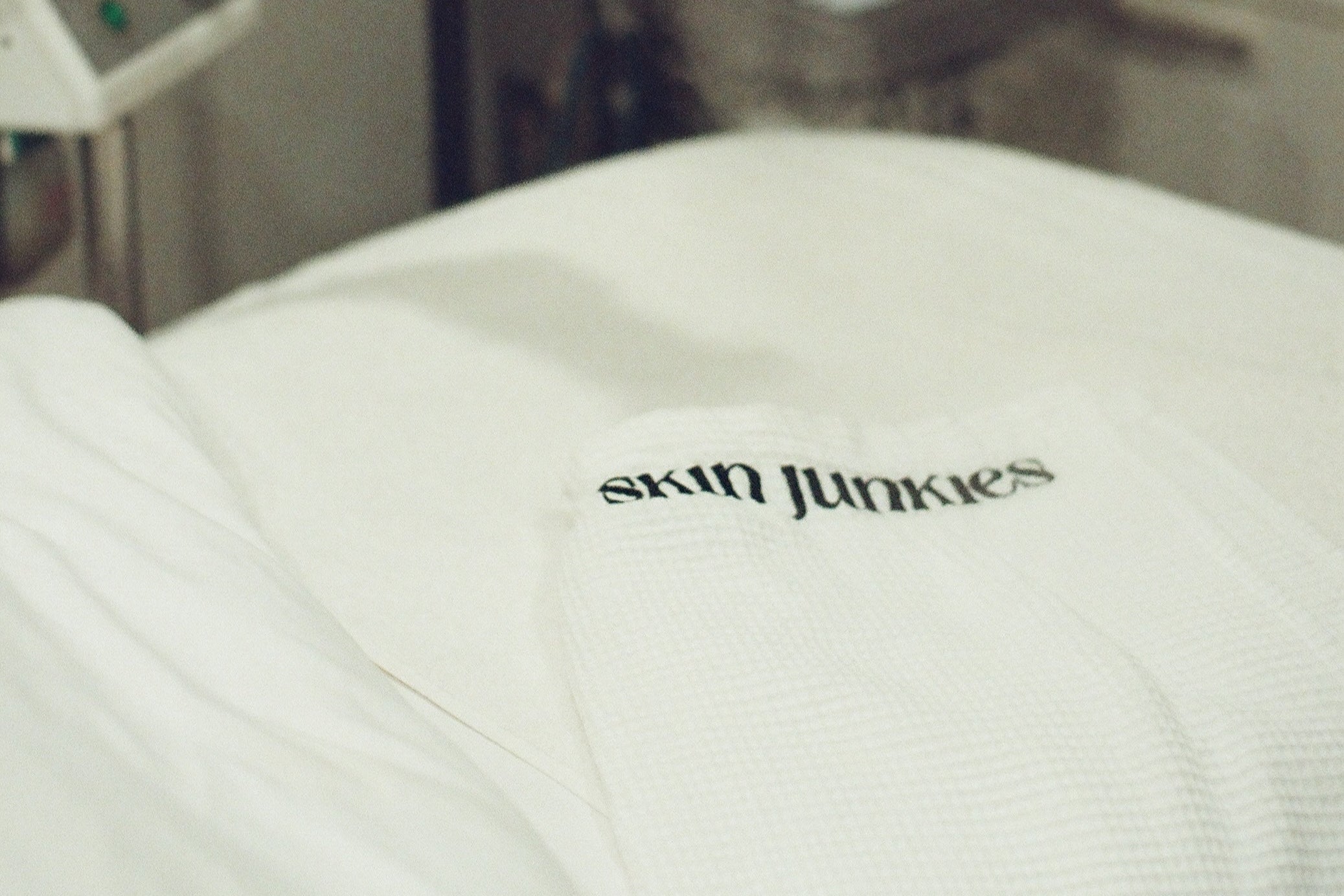 Best Acne Facial in Newport Beach: Clearer Skin Starts at Skin Junkies Studio